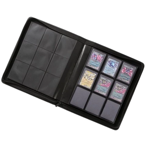 Classeur ouvert pour commencer un master set Pokémon proprement